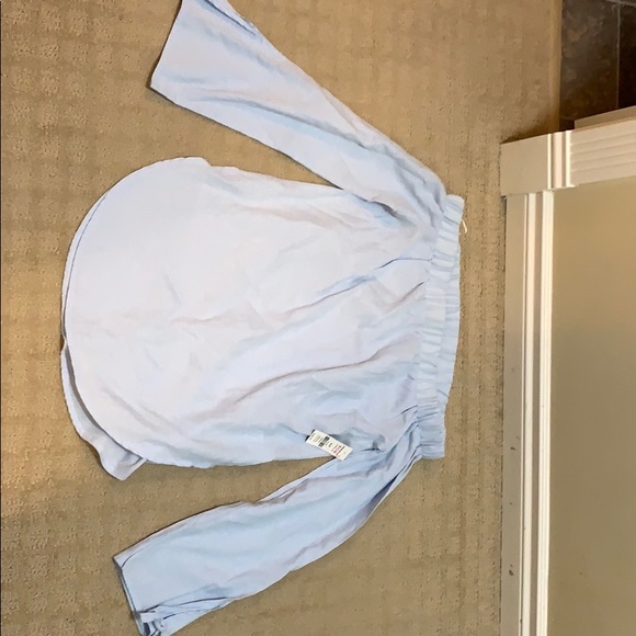 Light blue cute top with flared sleeves - Picture 2 of 4